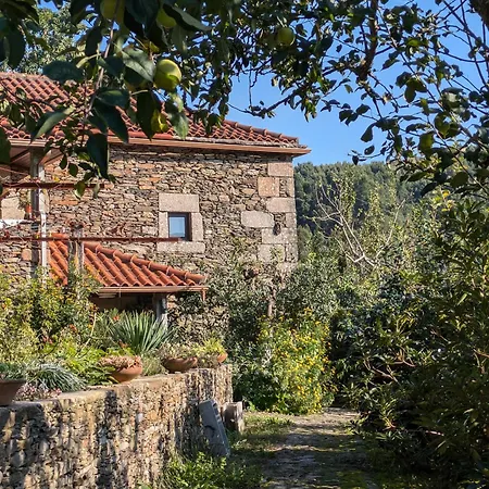 Casa Do Valo *